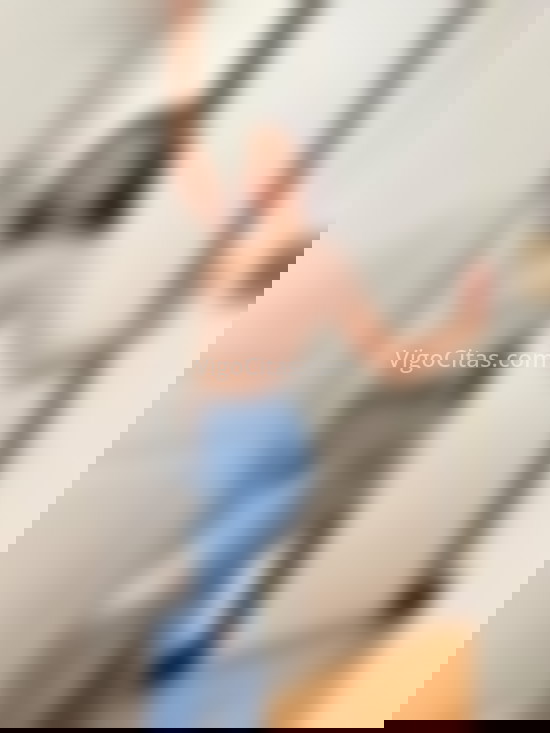 Una jovencita extrovertida y cercana. 623485675. Citas en VIGO, VIGO. www.vigocitas.com.