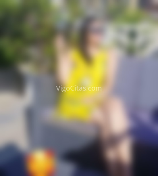 Leticia, encantadora y cómplice. 722658713. Citas en VIGO, VIGO. www.vigocitas.com.