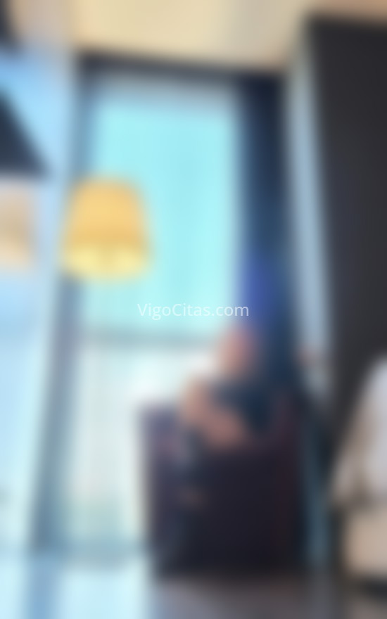 Uxia, chica española. 632937094. Citas en VIGO, VIGO. www.vigocitas.com.