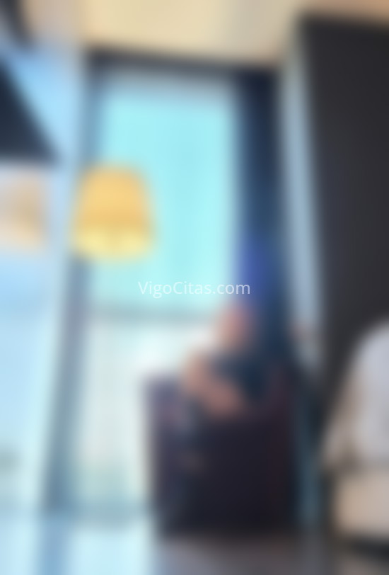 Uxia, chica española. 632937094. Citas en VIGO, VIGO. www.vigocitas.com.