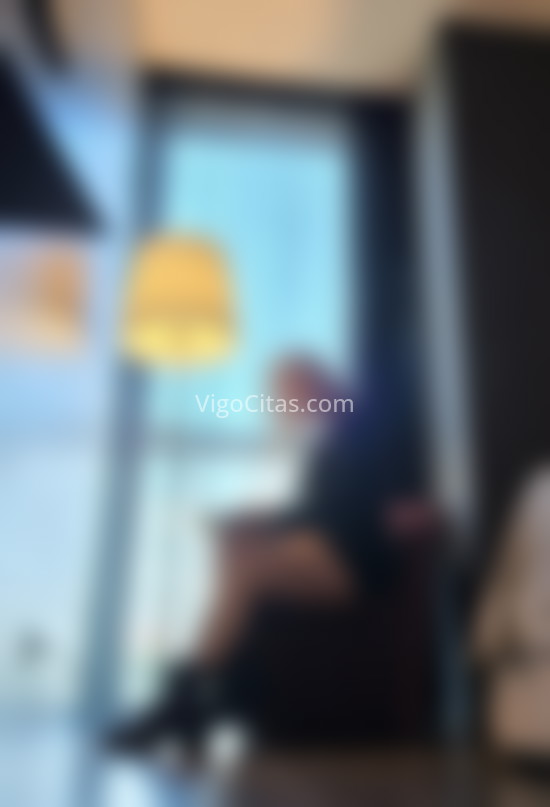 Uxia, chica española. 632937094. Citas en VIGO, VIGO. www.vigocitas.com.