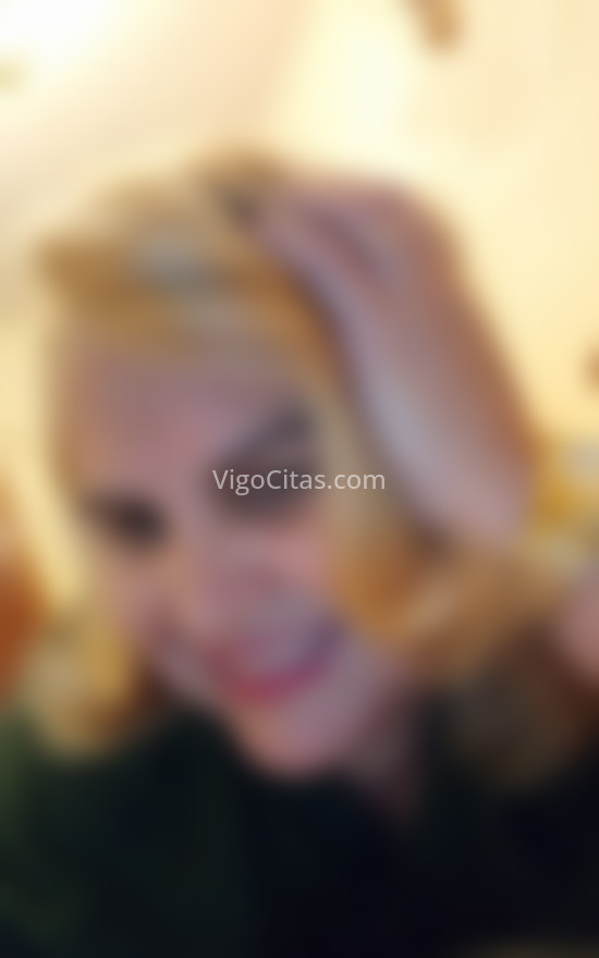 Rocio, mujer latina curvy. 747455988. Citas en VIGO, VIGO. www.vigocitas.com.