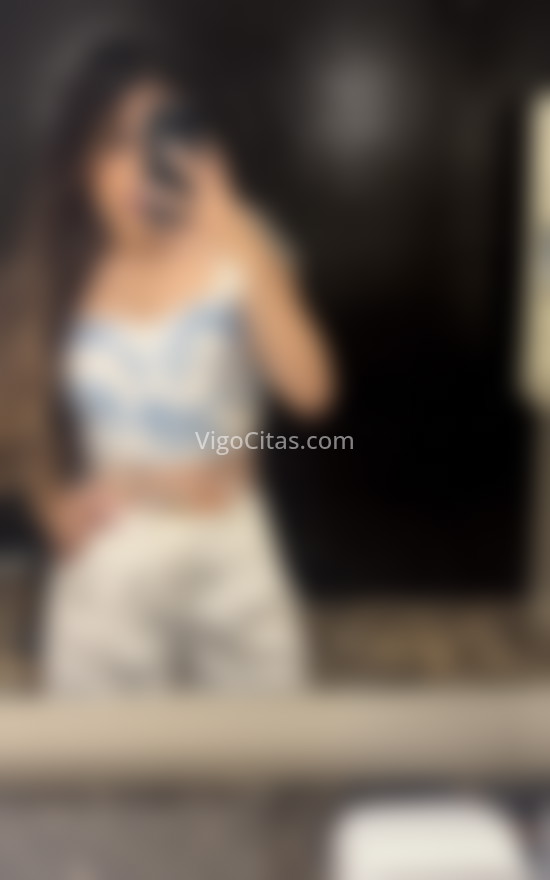 Aisha, brasileña 24 años. 643847863. Citas en VIGO, VIGO. www.vigocitas.com.