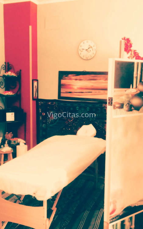 Masajista profesional. 613321507. Citas en VIGO, VIGO. www.vigocitas.com.