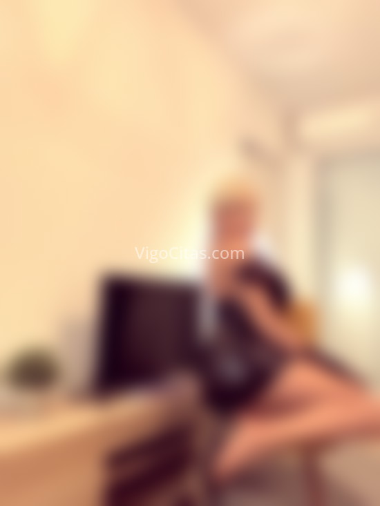 Hermione, trans brasileña glamurosa . 657128868. Citas en VIGO, VIGO. www.vigocitas.com.