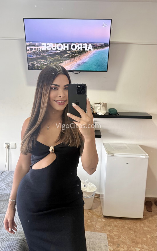 Melissa, trans pelinegra. 658440777. Citas en VIGO, VIGO. www.vigocitas.com.