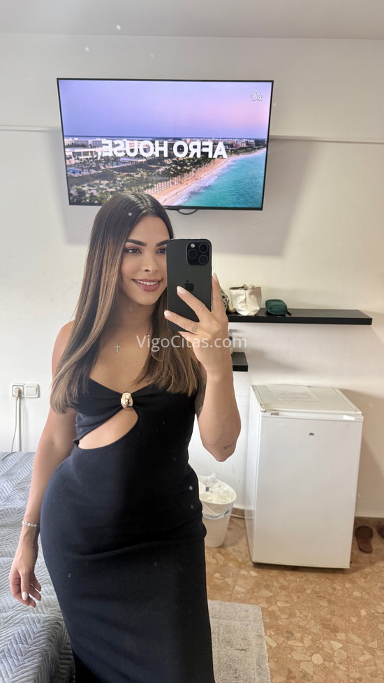Melissa, trans pelinegra. 658440777. Citas en VIGO, VIGO. www.vigocitas.com.