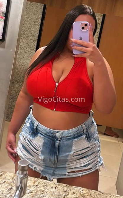 Rosa, rellenita colombiana. 642592311. Citas en VIGO, VIGO. www.vigocitas.com.