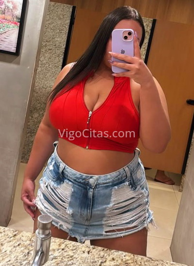 Rosa, rellenita colombiana. 642592311. Citas en VIGO, VIGO. www.vigocitas.com.
