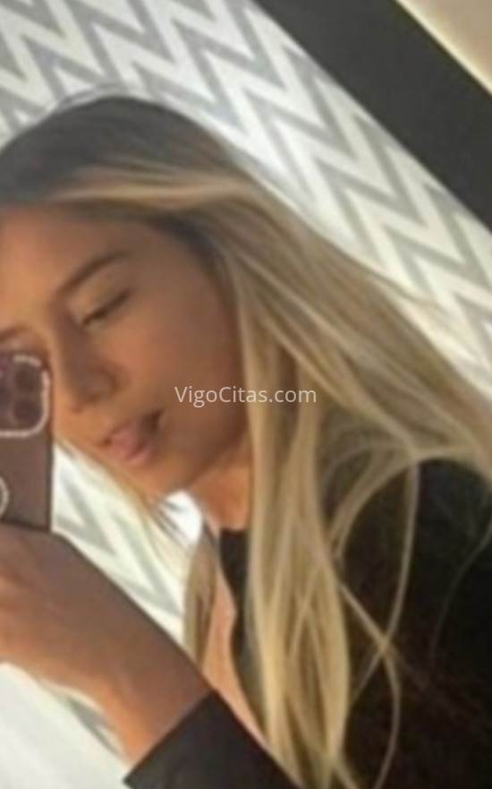 Ámbar, rubita gallega de 21 años . 676463299. Citas en VIGO, VIGO. www.vigocitas.com.