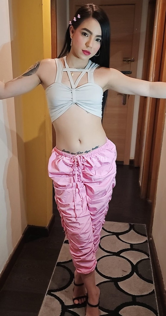 Yenifer, estudiante 19 añitos muy dulce. 682801586. Citas en VIGO, VIGO. www.vigocitas.com.