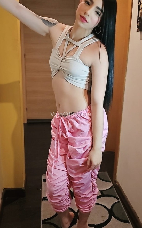 Yenifer, estudiante 19 añitos muy dulce. 682801586. Citas en VIGO, VIGO. www.vigocitas.com.