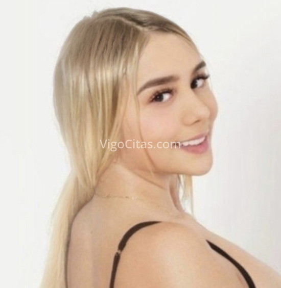 Ambar, rubita 21 años . 676463299. Citas en VIGO, VIGO. www.vigocitas.com.