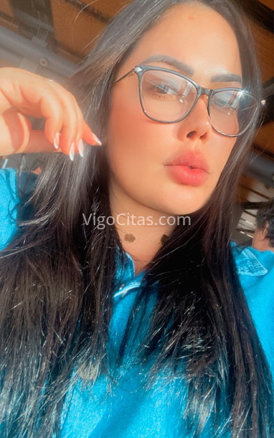 Karol Suzuky, guapa brasileña. 613431002. Citas en VIGO, VIGO. www.vigocitas.com.