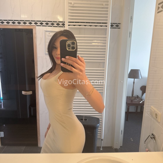 Diana, latina de 30 años. 603250410. Citas en VIGO, VIGO. www.vigocitas.com.