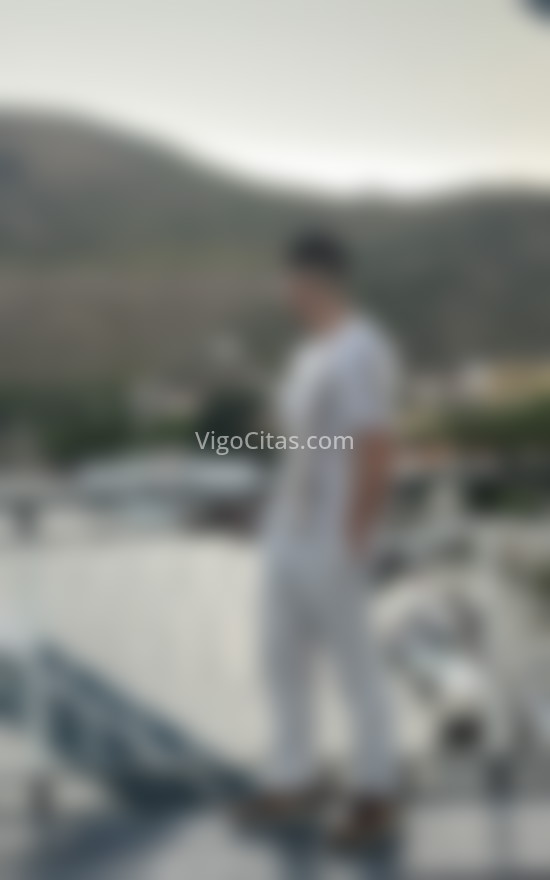 Chico brasileño. 631341789. Citas en VIGO, VIGO. www.vigocitas.com.