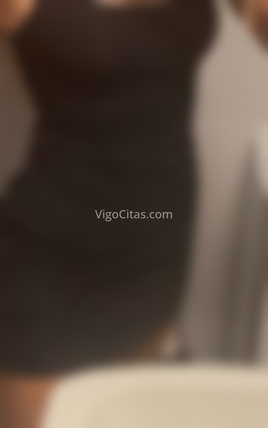 Latina joven para salidas. 622245748. Citas en VIGO, VIGO. www.vigocitas.com.