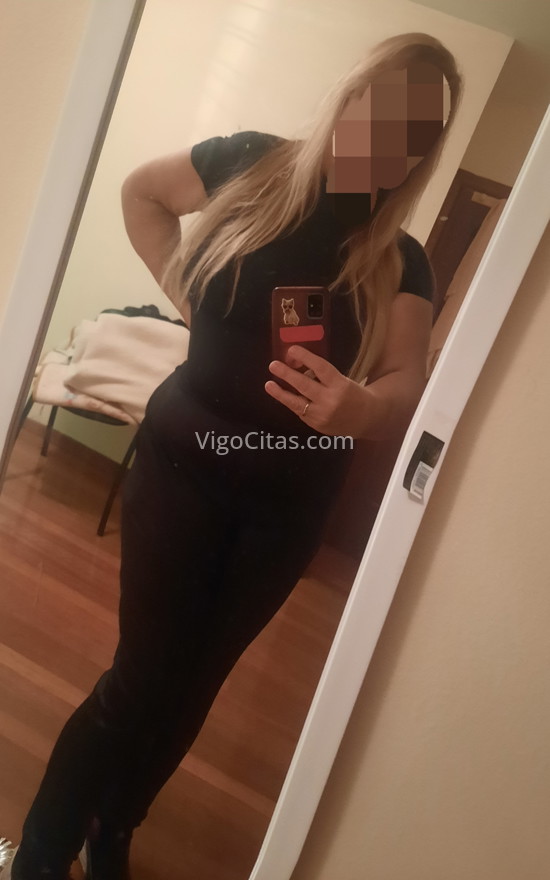 Yaiza, mujer madura muy bien cuidada. 653023379. Citas en VIGO, VIGO. www.vigocitas.com.