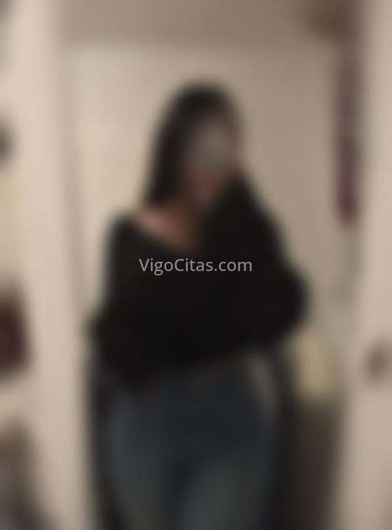 Miranda, masajista mulata profesional . 623724325. Citas en VIGO, VIGO. www.vigocitas.com.