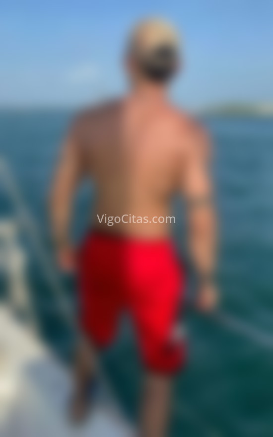 Andrés, leal latino masculino . 661345019. Citas en VIGO, VIGO. www.vigocitas.com.