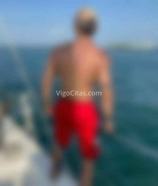 Andrés, leal latino masculino . 661345019. Citas en VIGO, VIGO. www.vigocitas.com.