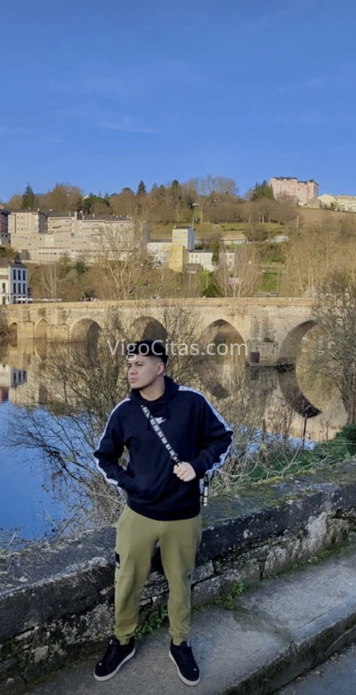 Sebastián, latino en la ciudad. 722273794. Citas en VIGO, VIGO. www.vigocitas.com.