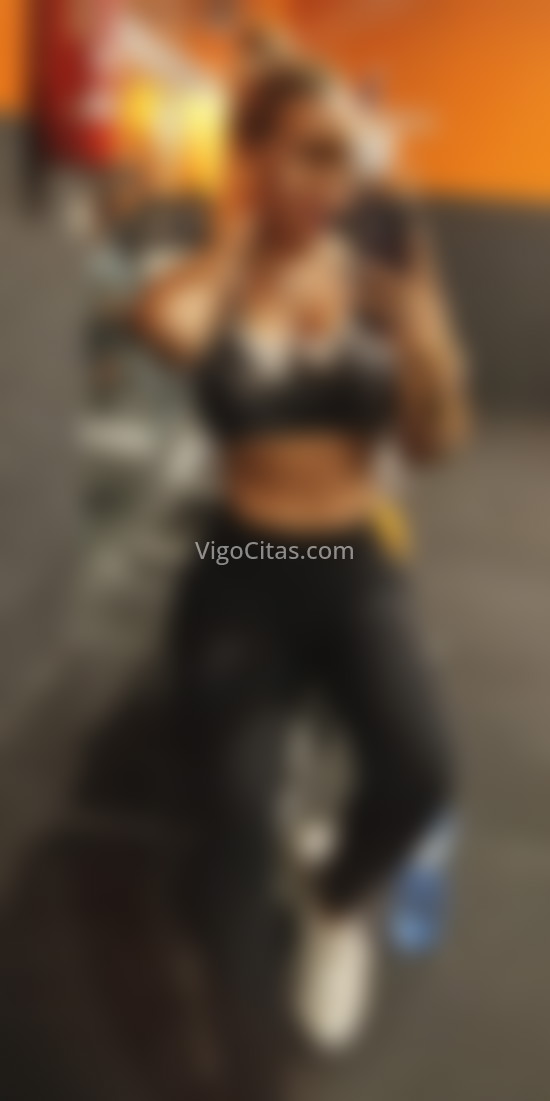 Lisandra, mujer española. 657428839. Citas en VIGO, VIGO. www.vigocitas.com.
