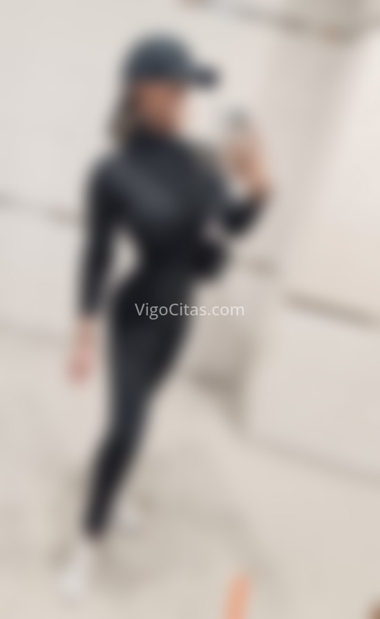 Lisandra, mujer española. 657428839. Citas en VIGO, VIGO. www.vigocitas.com.