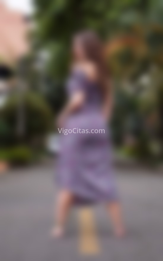 Azul, latina. 612274946. Citas en VIGO, VIGO. www.vigocitas.com.