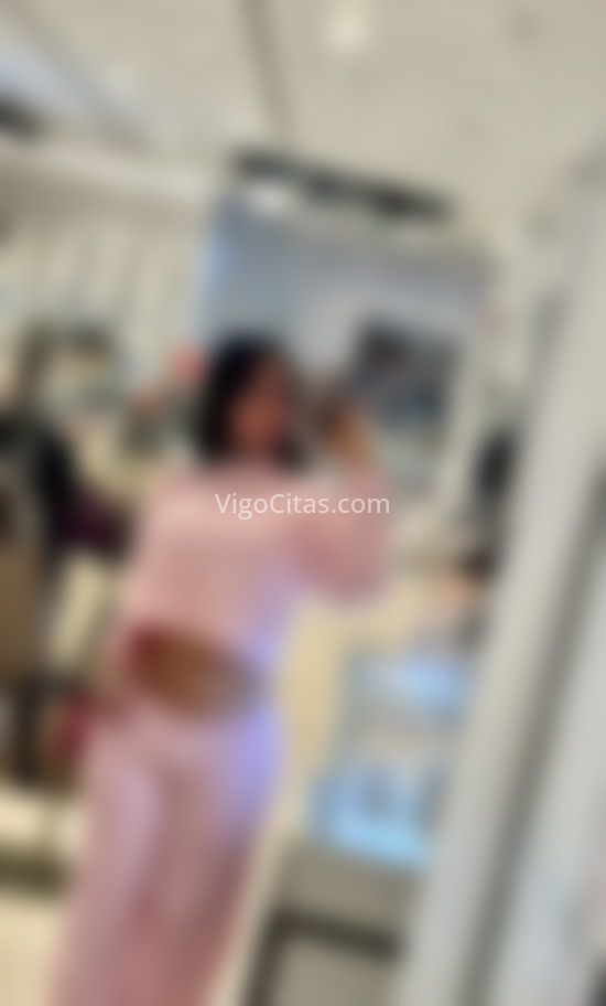 Natalia, trans colombiana recién llegada. 624729943. Citas en VIGO, VIGO. www.vigocitas.com.
