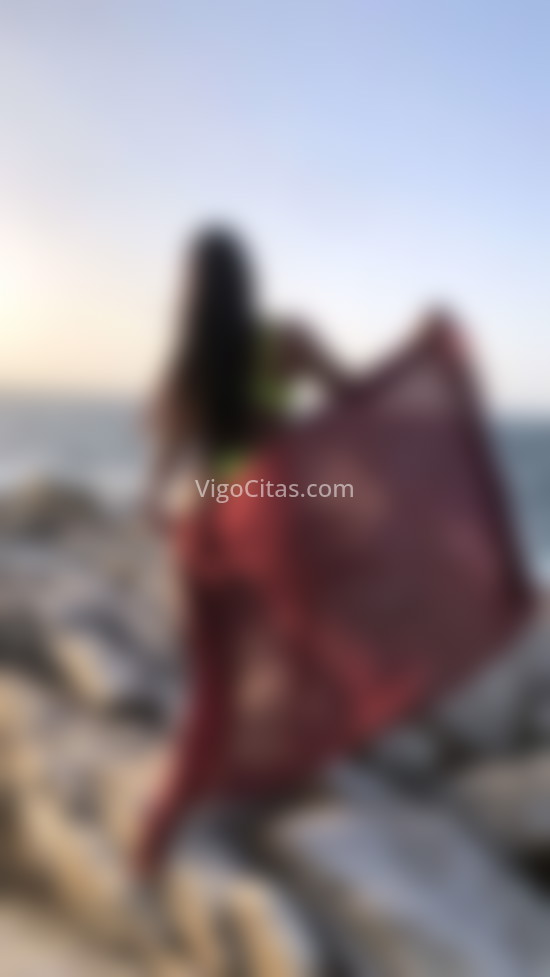Viviane, con ganas de divertirme. 654198805. Citas en VIGO, VIGO. www.vigocitas.com.