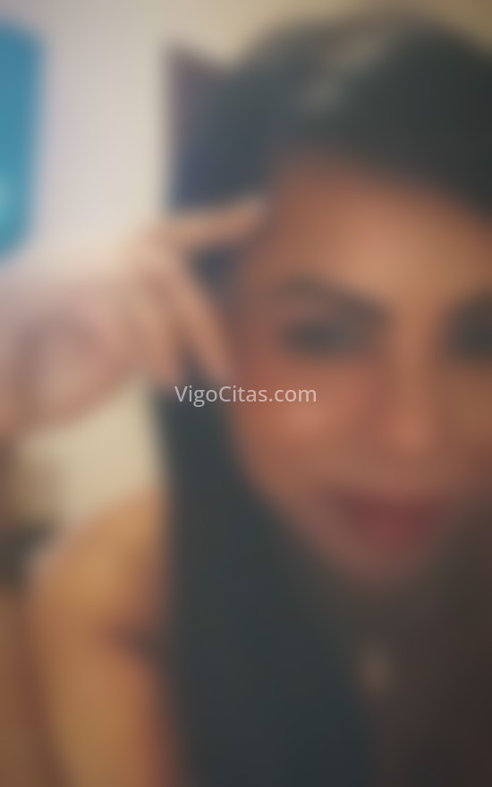 Viviane, con ganas de divertirme. 654198805. Citas en VIGO, VIGO. www.vigocitas.com.
