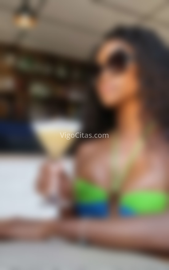 Bia Barros. 613430553. Citas en VIGO, VIGO. www.vigocitas.com.