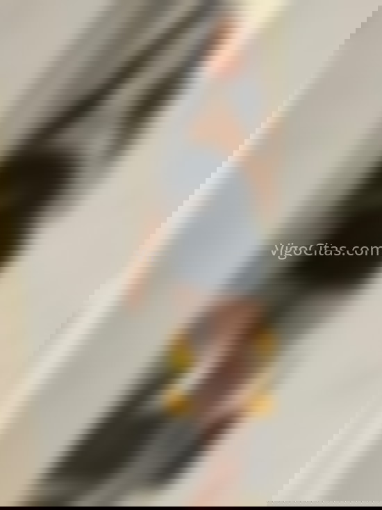 Karoll, joven brasileña . 604171501. Citas en VIGO, VIGO. www.vigocitas.com.