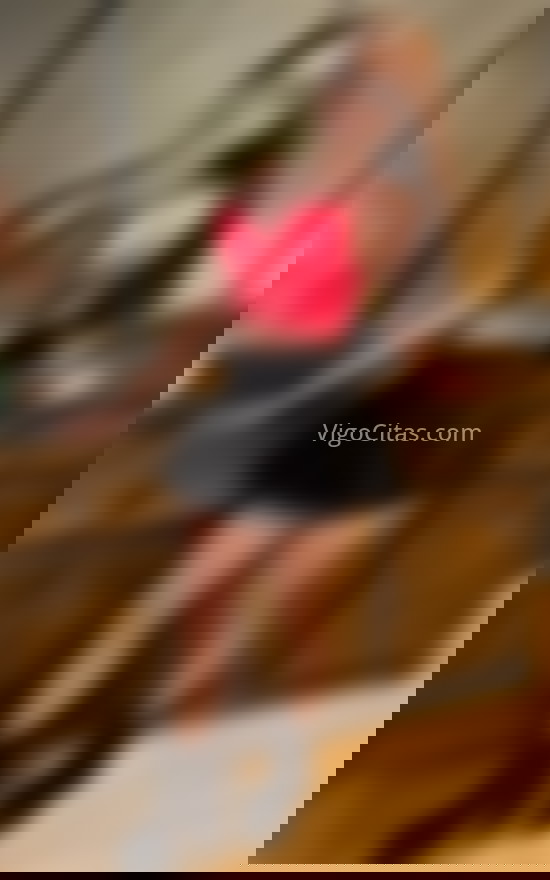 Kimberly, trans colombiana bailonga. 617301385. Citas en VIGO, VIGO. www.vigocitas.com.