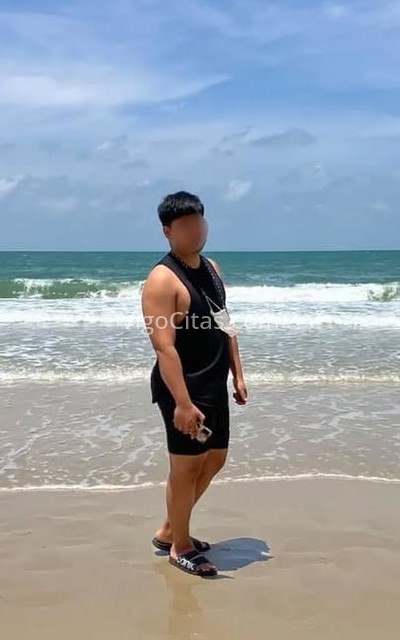 Daniel, joven colombiano muy atento. 641168703. Citas en VIGO, VIGO. www.vigocitas.com.