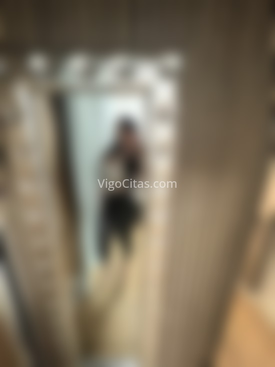 Trans Shantal, intelectual y divertida . 602681033. Citas en VIGO, VIGO. www.vigocitas.com.