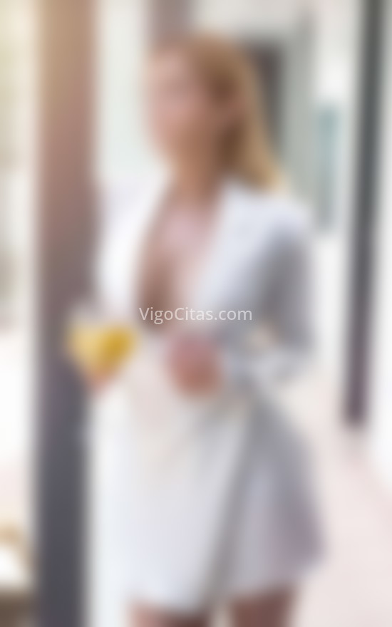Megan, sensual y dulce rubia. 662392604. Citas en VIGO, VIGO. www.vigocitas.com.