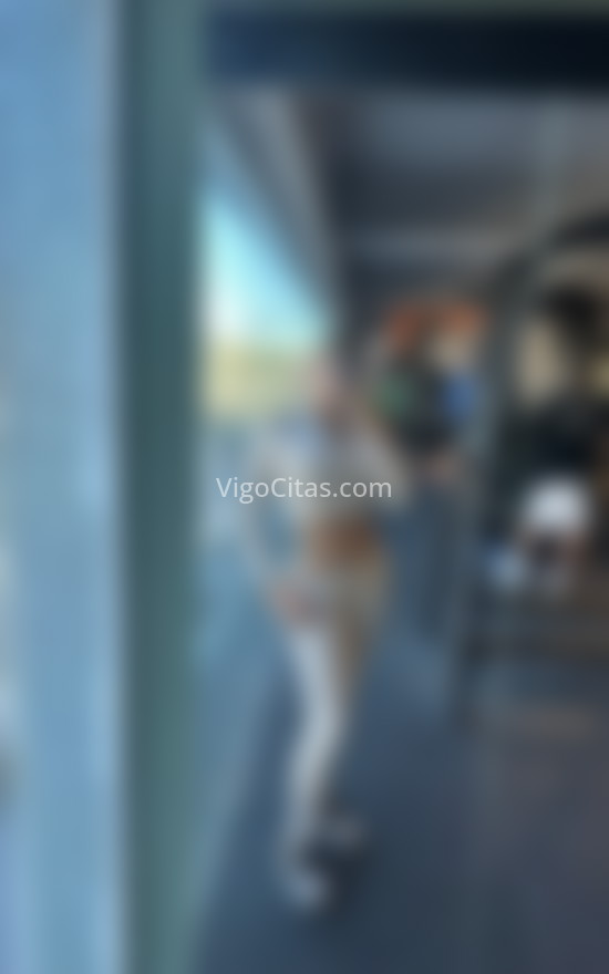 Sirena, chica colombiana . 643311002. Citas en VIGO, VIGO. www.vigocitas.com.