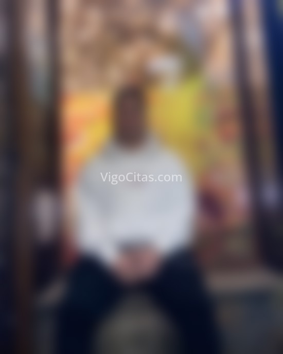 Maximiliano, latino. 672488234. Citas en VIGO, VIGO. www.vigocitas.com.