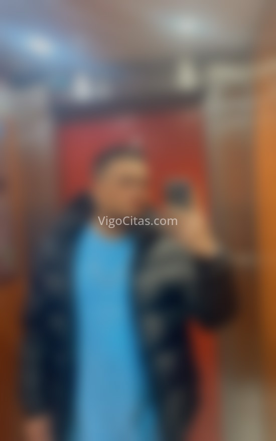 Maximiliano, latino. 672488234. Citas en VIGO, VIGO. www.vigocitas.com.