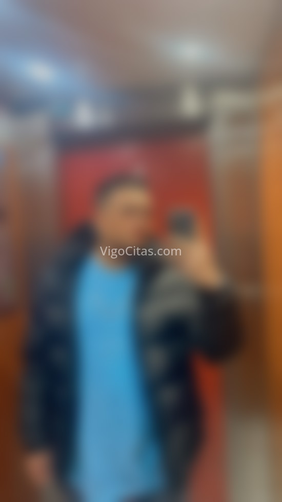 Maximiliano, latino. 672488234. Citas en VIGO, VIGO. www.vigocitas.com.