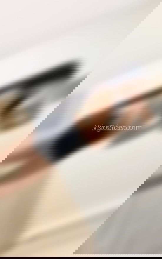 Nicolle, morenita colombiana. 614424531. Citas en VIGO, VIGO. www.vigocitas.com.