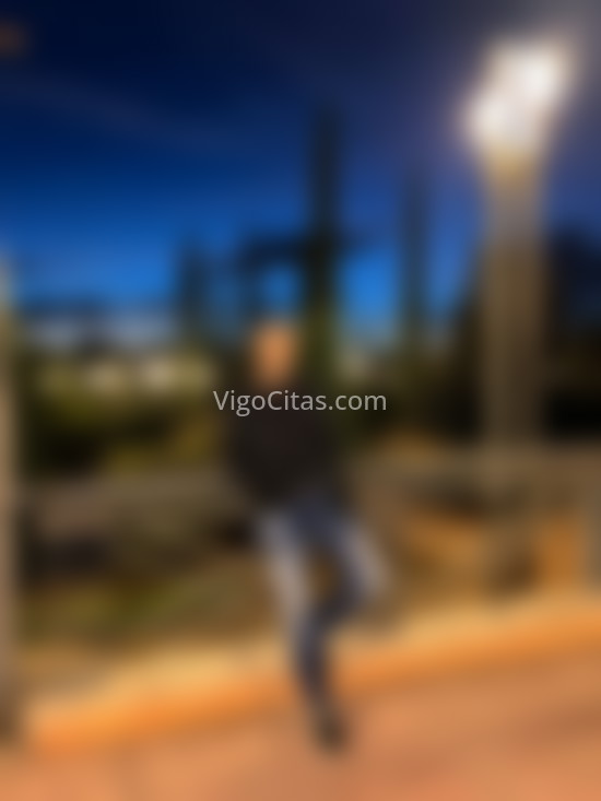 Brian, nuevo por aquí. 672488224. Citas en VIGO, VIGO. www.vigocitas.com.