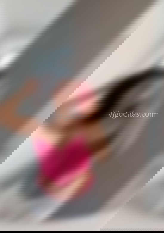 Juana, jovencita divertida. 612271437. Citas en VIGO, VIGO. www.vigocitas.com.