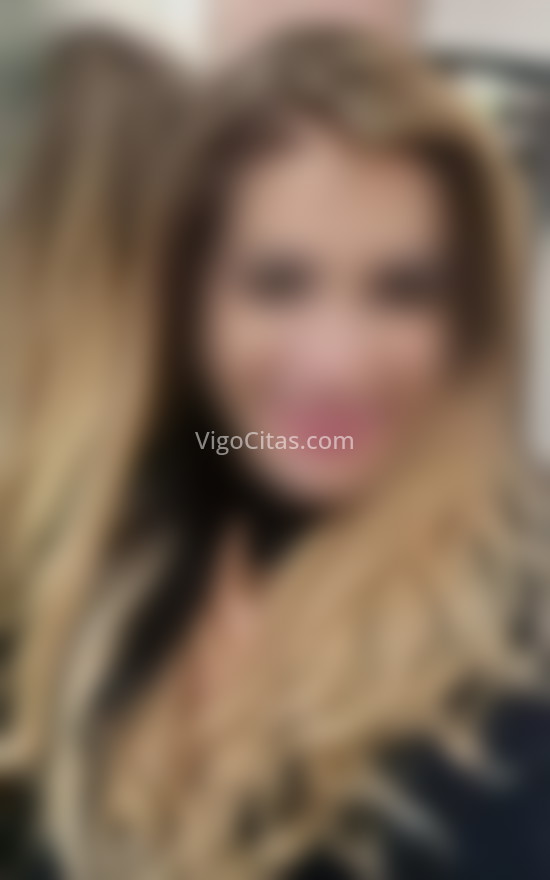 Anabella, brasileña de vacaciones. 613202813. Citas en VIGO, VIGO. www.vigocitas.com.