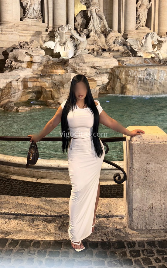 Tatiana, colombiana 22 años. 610705168. Citas en VIGO, VIGO. www.vigocitas.com.