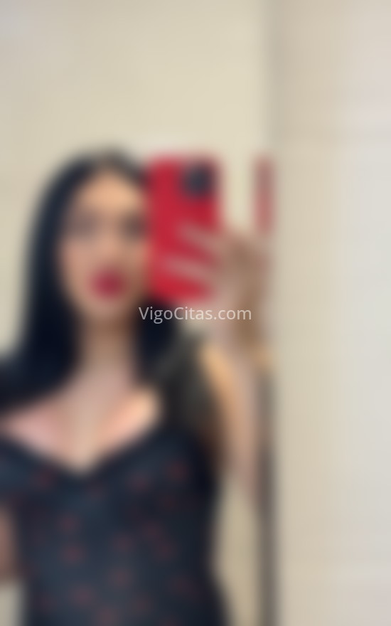 Antonella, trans con actitud arrolladora. 604197836. Citas en VIGO, VIGO. www.vigocitas.com.