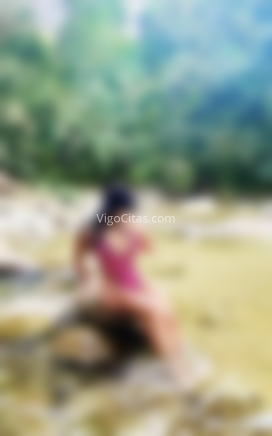 Roxy, mujer extremadamente divertida. 631411585. Citas en VIGO, VIGO. www.vigocitas.com.