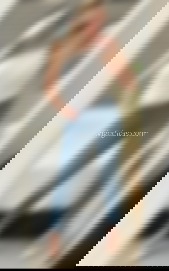 Mila, mujer elegante. 611876528. Citas en VIGO, VIGO. www.vigocitas.com.